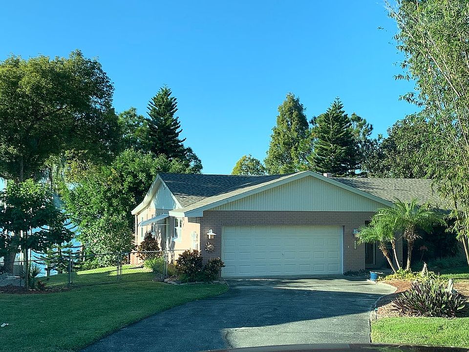 2nd image of 960 N Heron Cir
