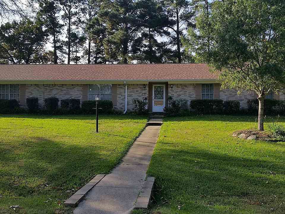 1st image of 108 Claudia Cir