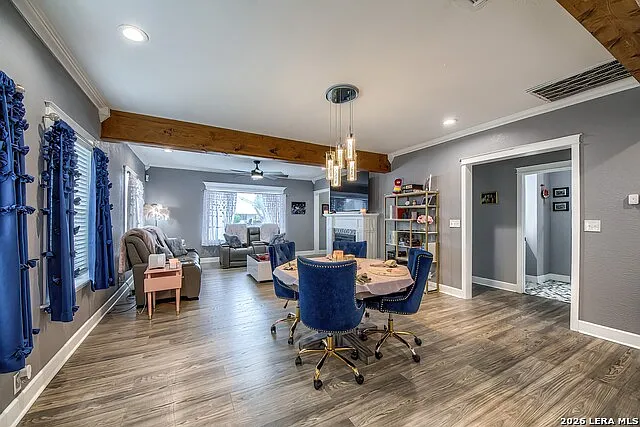 1002 W French Pl — Photo 8