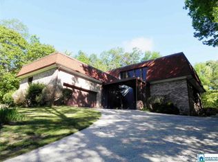 15 Rendalia Rd, Anniston, AL 36207