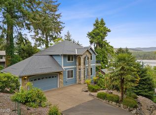 1280 NE Regatta St, Lincoln City, OR 97367