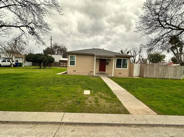 102 Village Rd, Modesto, CA 95354