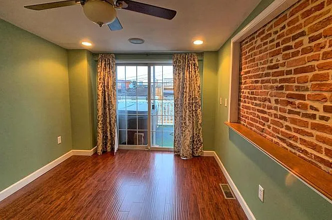 119 N Bradford St — Photo 15