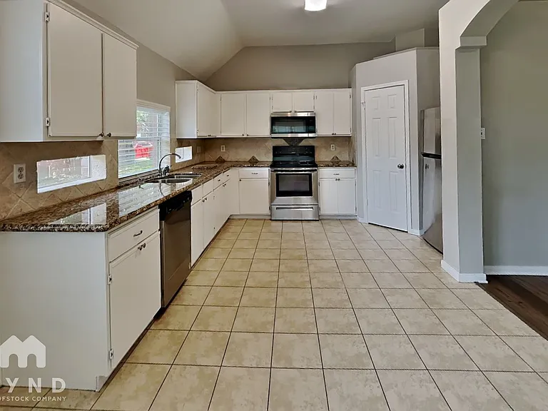17822 Scrub Oak Dr — Photo 3