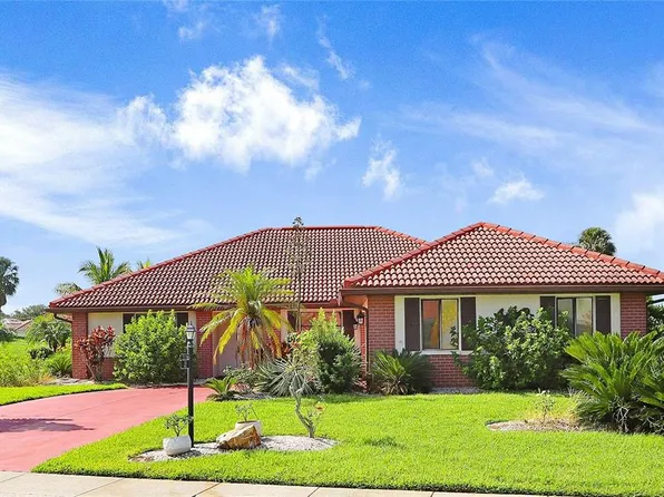 1826 Wolf Laurel Dr, Sun City Center, FL 33573
