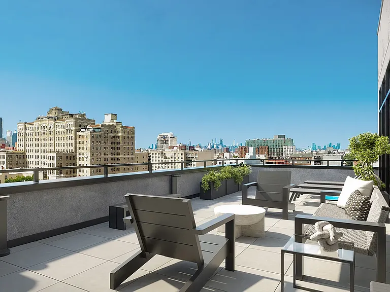 645 Park Pl #4J — Photo 12