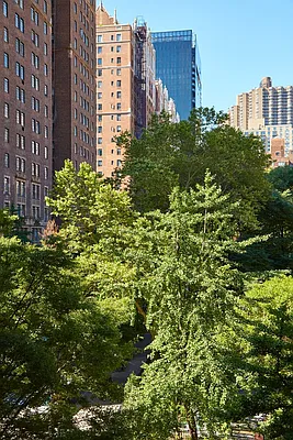 Rented by Compass | media 11