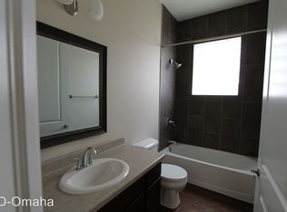 3122 S 21st St, Omaha, NE 68108