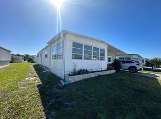 316 8th St, Nokomis, FL 34275