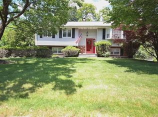 112 Barnes Rd, Washingtonville, NY 10992