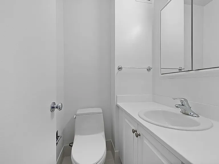 254 E 68th St #5C — Photo 8