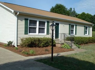 209 Lewis Rd, Williamston, SC 29697