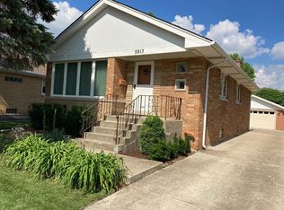 5813 Main St, Downers Grove, IL 60516