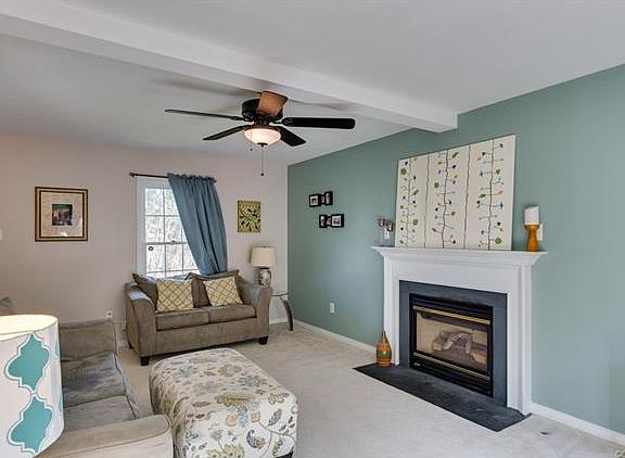 3rd image of 1017 Brookwood Glen Ln