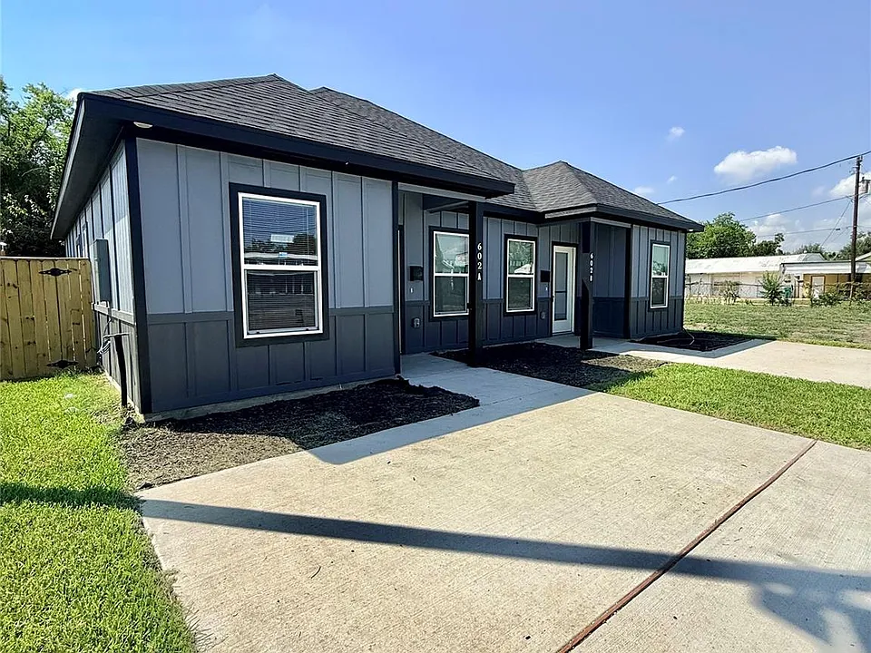 612 E Houston Ave #2