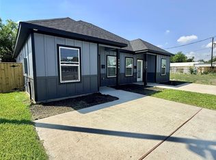 612 E Houston Ave #2, Pasadena, TX 77502