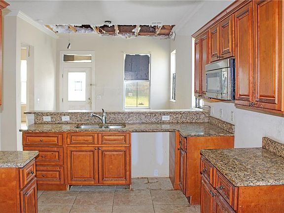 4th image of 4659 Dodt Ave