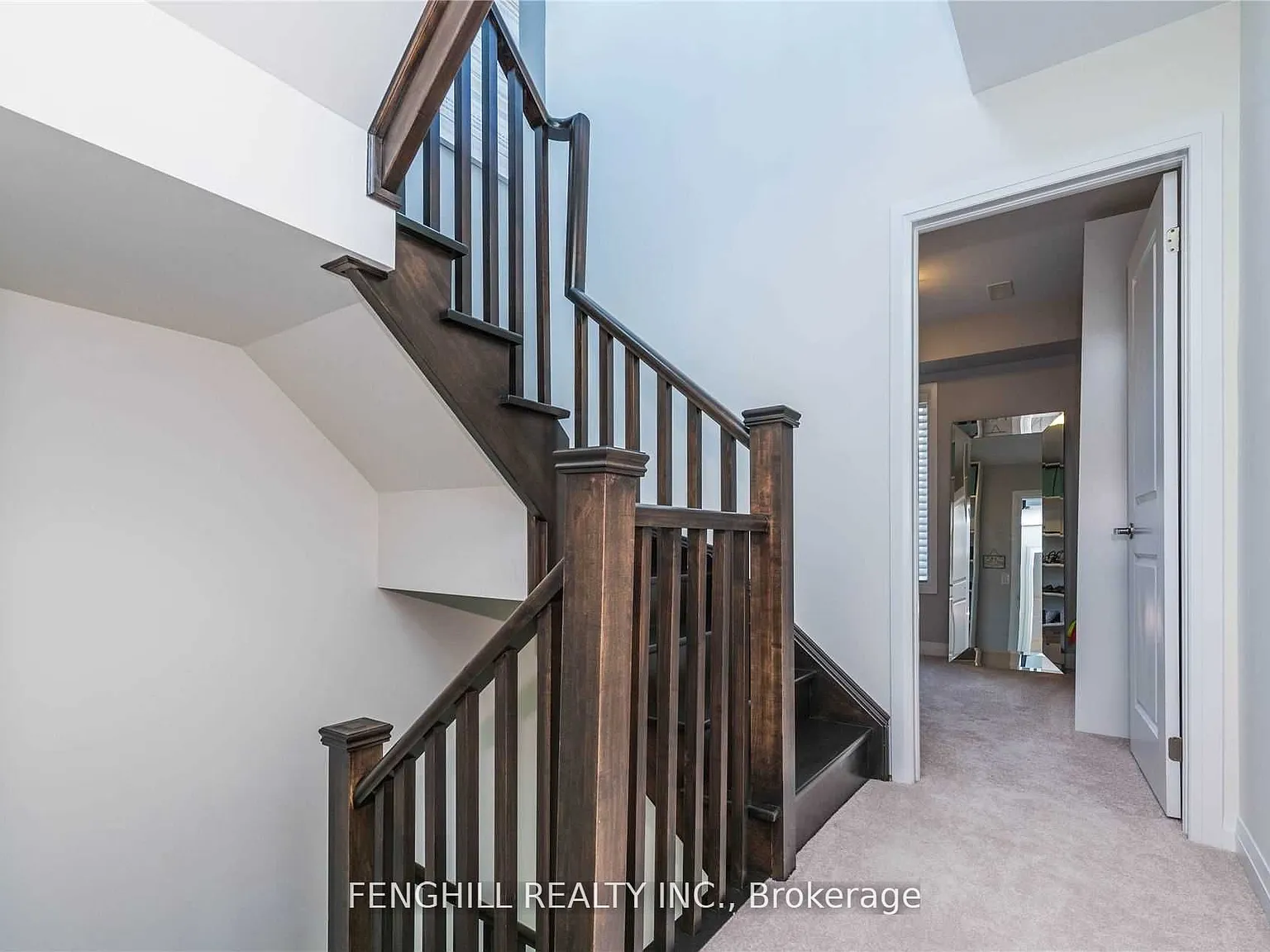 1 bed, $980 — Photo 2