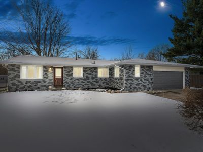 68030 Eagle Lake Rd, Edwardsburg, MI, 49112