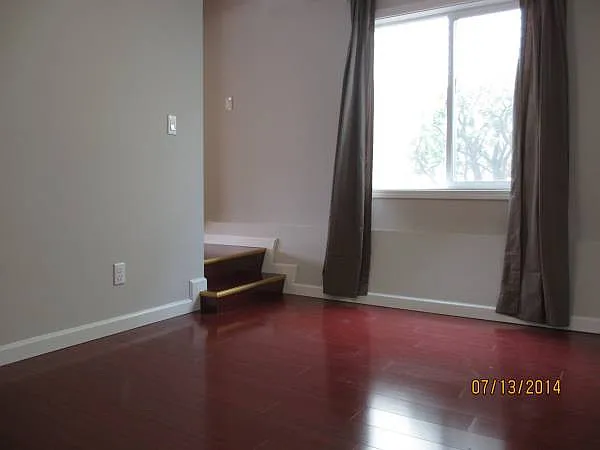 Huntington Dr — Photo 4