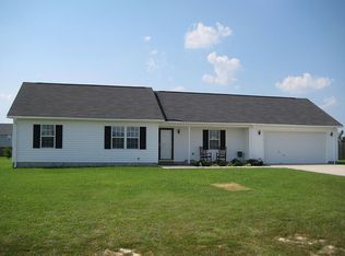 115 Annie Rd, Richlands, NC 28574