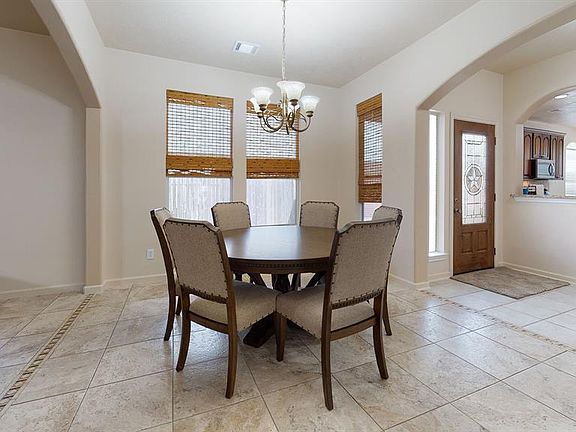 5th image of 2885 Diamond Bay Dr