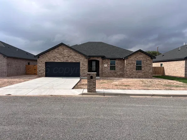 706 Columbia Dr, Hereford, TX 79045