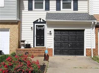 922 Wildwood Square Ct, Virginia Beach, VA 23454