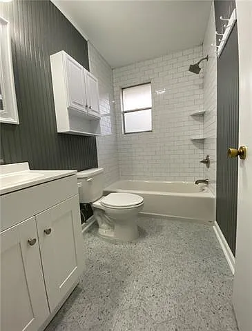 4532 King St — Photo 8