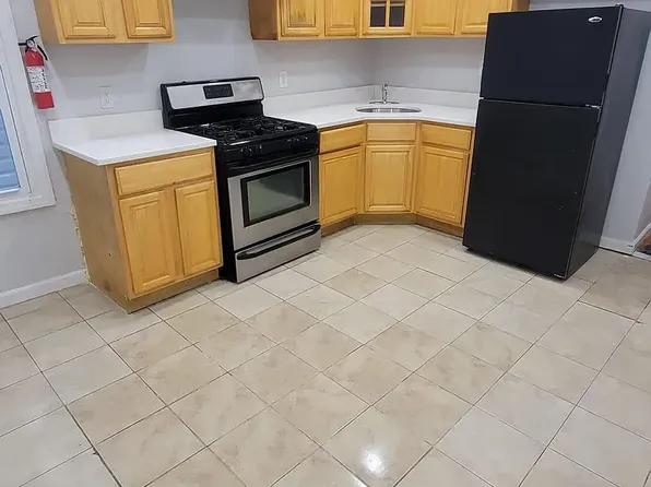 112 Watson Ave #A, Newark, NJ 07112