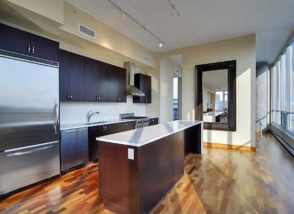 5th image of 901 2nd St S #805
