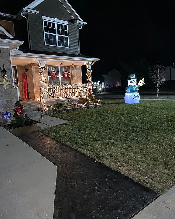 2nd image of 37423 Theresa Ln