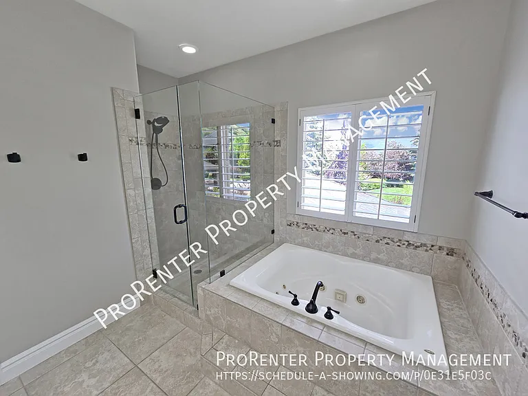 843 Eaglepointe Dr — Photo 26