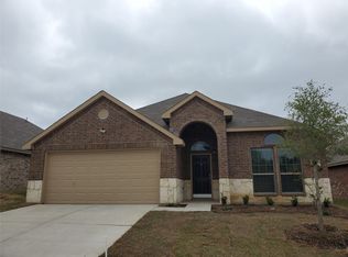 421 Greenhaven Dr, Seagoville, TX 75159