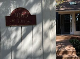 3065 SW 70th Ave, Portland, OR 97225