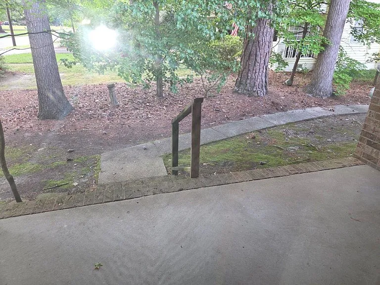 200 S Linwood Ave — Photo 7