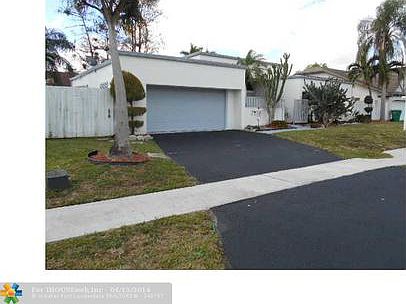 1st image of 7178 NW 49th Pl