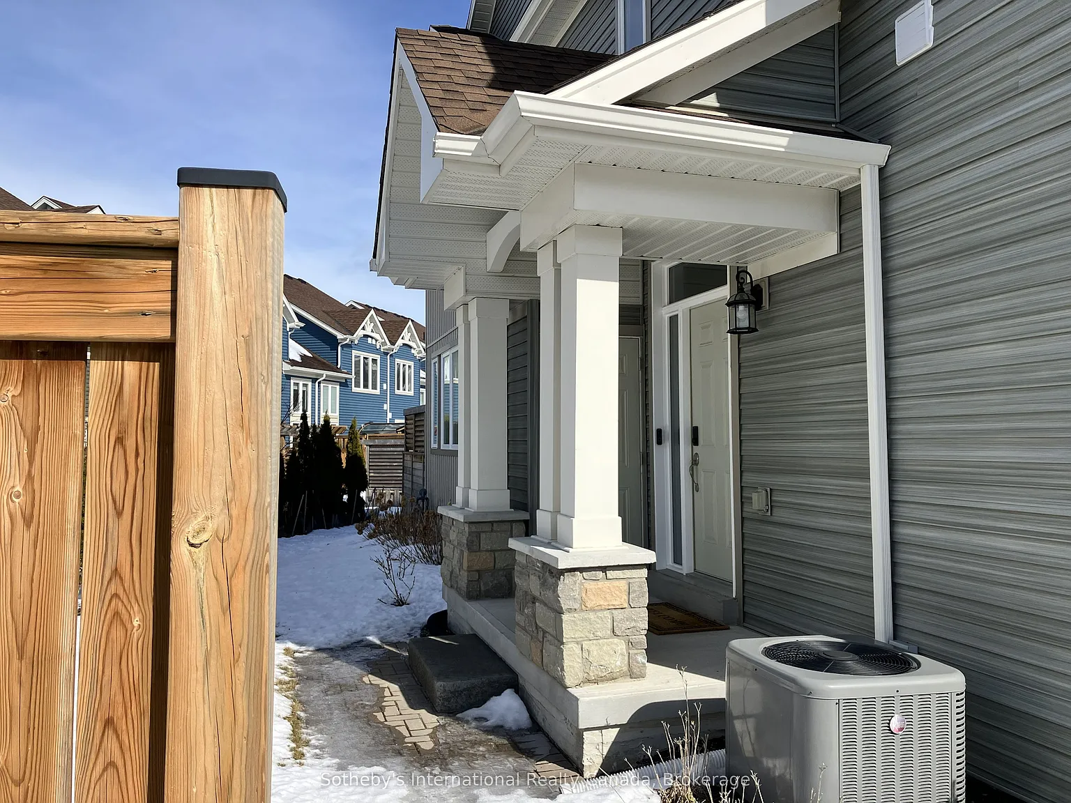 5 bed, $4,000 — Photo 2