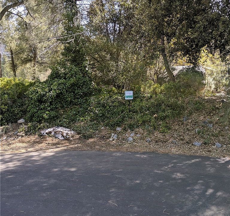 2nd image of 2105 Birchwood