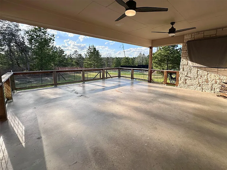 137 Mulberry Ln — Photo 30