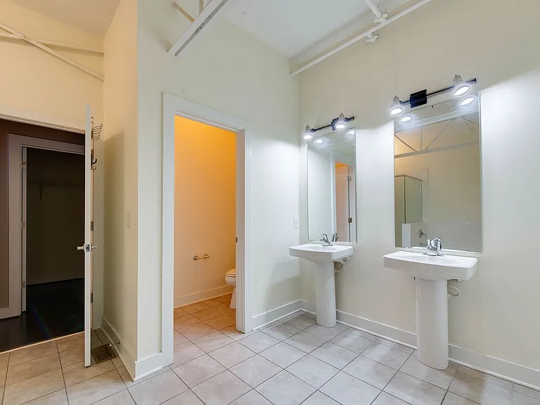 927 Westmere Ave — Photo 34