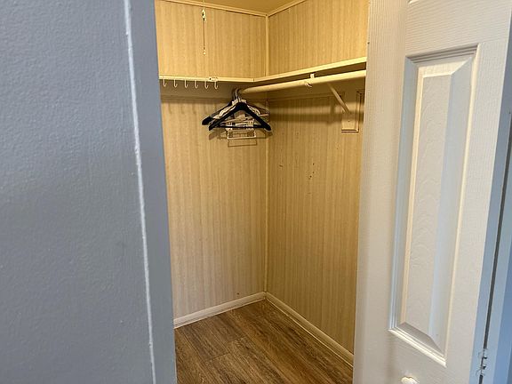 4th image of 409 N Armistead St #409