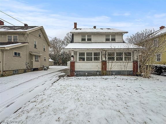 2nd image of 32 Como St