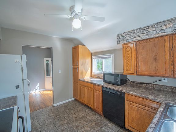 2nd image of 4011 13th St