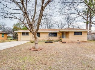 413 N Lydia St, Stephenville, TX 76401