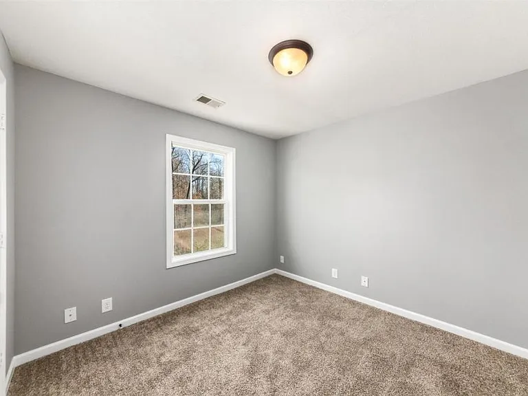 1413 Jenny Ln — Photo 24