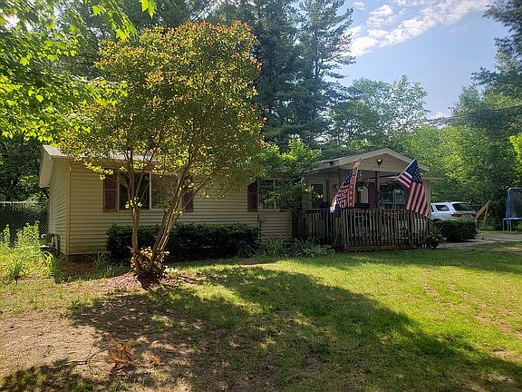 4th image of 4041 N Francis Shores Ave