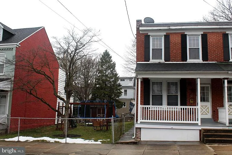 822 Prangley Ave photo 1