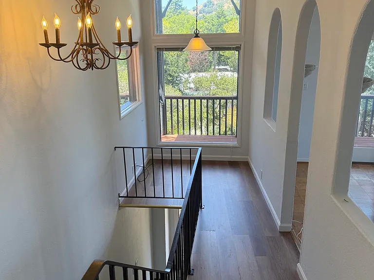 7 Knickerbocker Ln — Photo 1