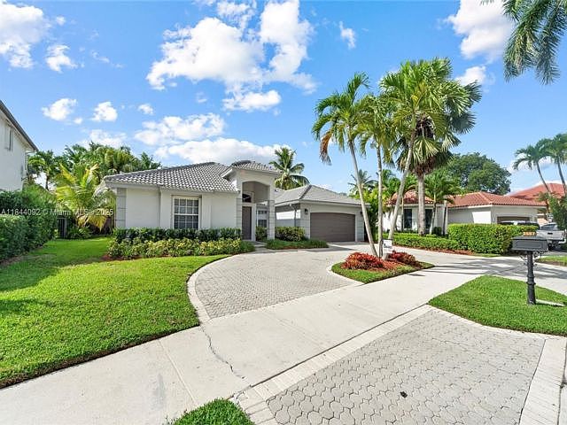 1st image of 2587 Jardin Way